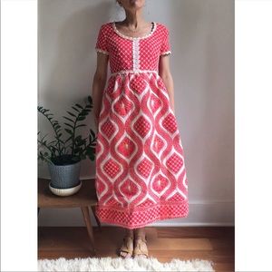 Vintage 60s 70s embroidered quilted dress …